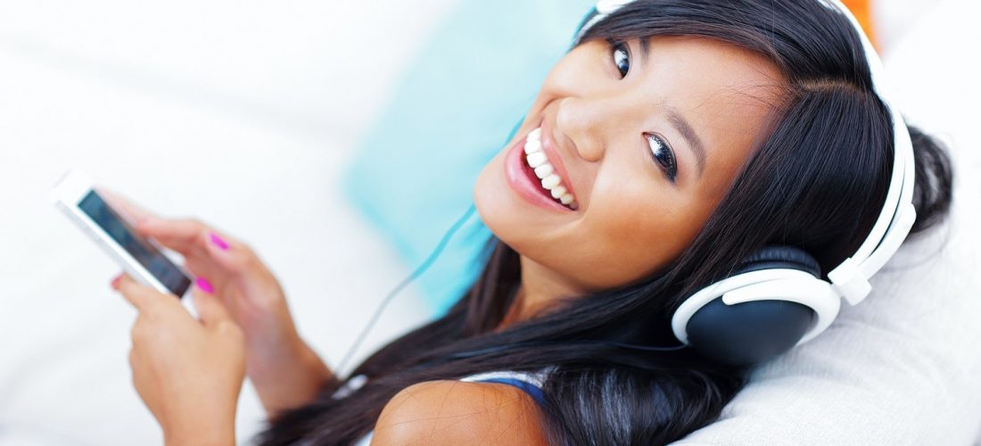 headphones headphones